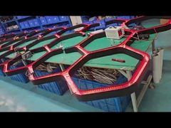 Hexagon Led Lampu Linear Lampu LED Disesuaikan Untuk Pusat Perbelanjaan